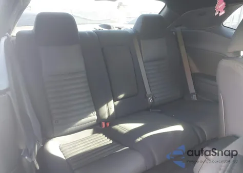 2013 Dodge Challenger Sxt z USA, uszkodzony, nr VIN 2C3CDYAG5DH591010